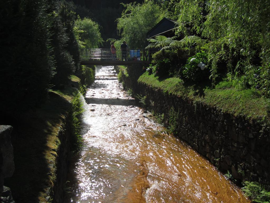 Casa Das Furnas Holiday home *